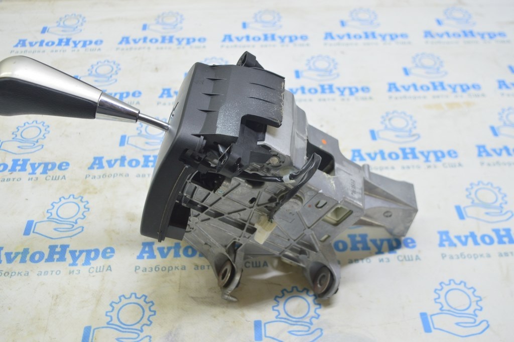 Ручка КПП Lexus RX300 RX330 RX350 RX400h 04-09 кожа черная, накладка никель