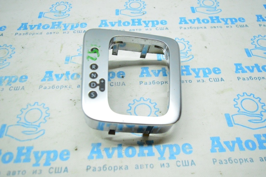 Ручка КПП VW Tiguan 09-17 с чехлом и накладкой 5n1713203s — фото 4