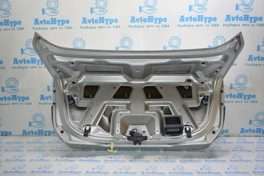 Ручка крышки багажника Ford Fusion mk5 13- простая