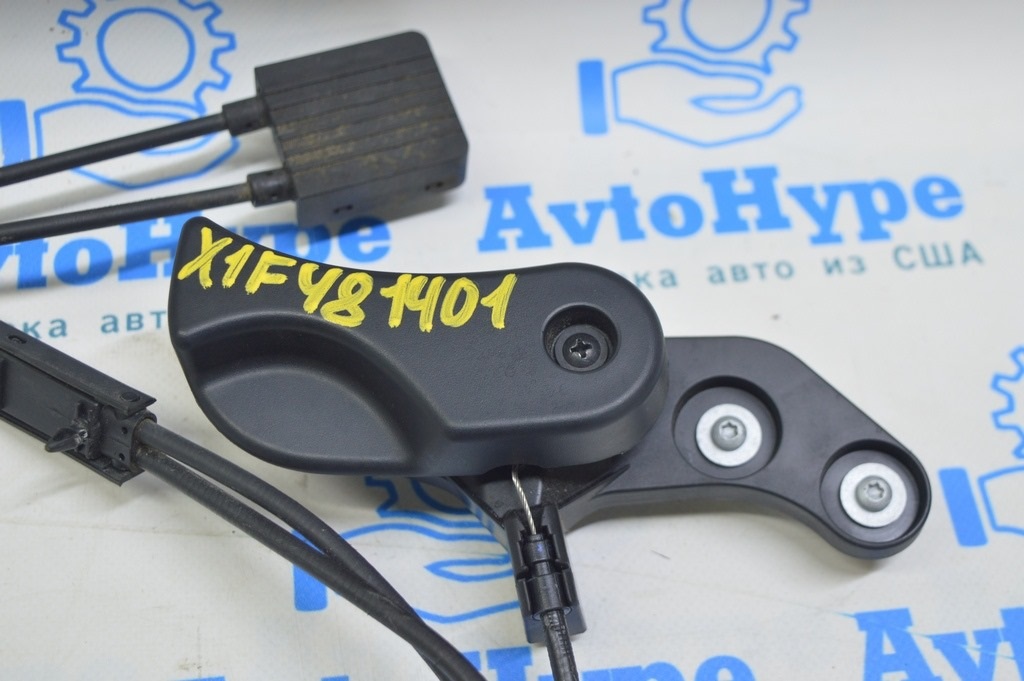 Ручка открытия замка капота салонная BMW X1 F48 16-22