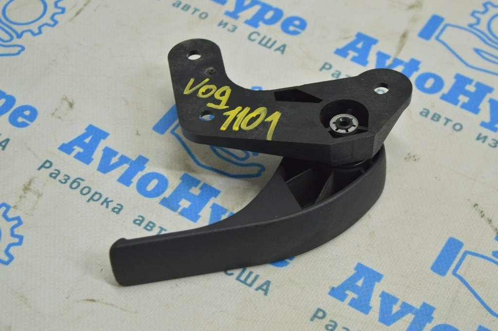 Ручка открытия замка капота внутренняя Range Rover VOG L322 02-12