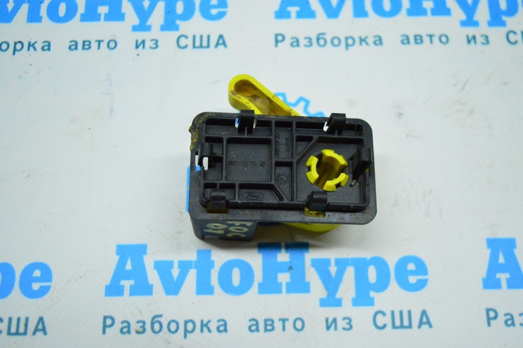 Ручка открывания капота (подкапотная) Ford Focus mk3 11-18 желтая BM51-16A770-AC — фото 3
