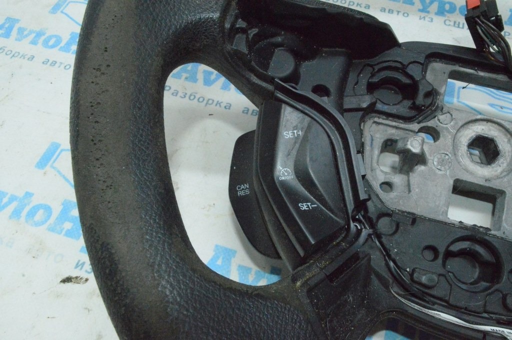 Руль (голый) Ford Escape MK3 13-16 дорест (08) запилен не кожа — фото 2