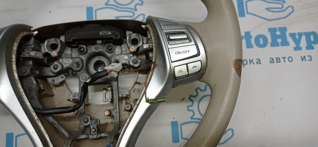 Руль (голый) Nissan Rogue 14-16 беж пластик (05) деф — фото 2