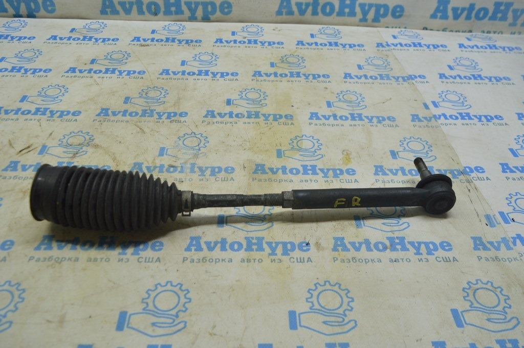 Рулевая тяга с наконечником правая Lexus RX300 RX330 RX350 04-09