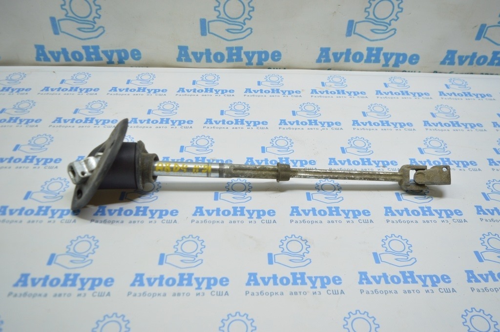 Рулевой карданчик Audi A8 D4 10-17