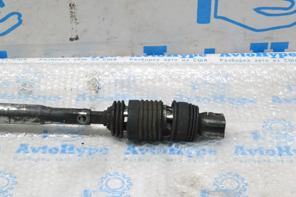 Рулевой карданчик нижний Land Rover Range Rover L405 13-17