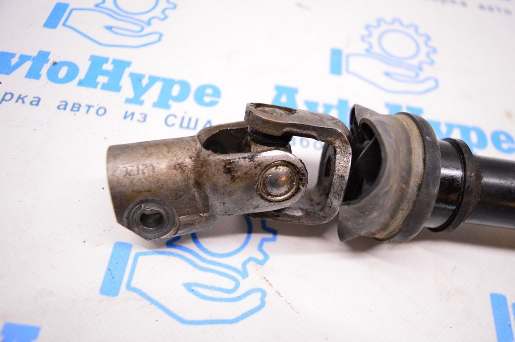Рулевой карданчик Toyota Sequoia 2008-2022