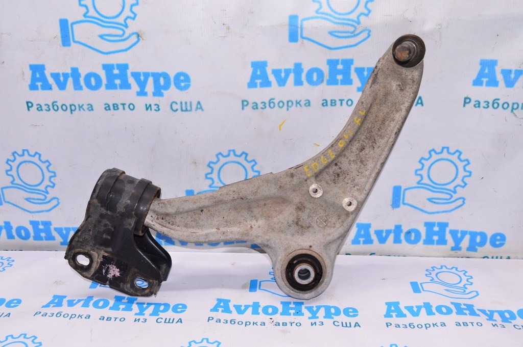 Рычаг нижний перед лев Ford Edge 16- (04)