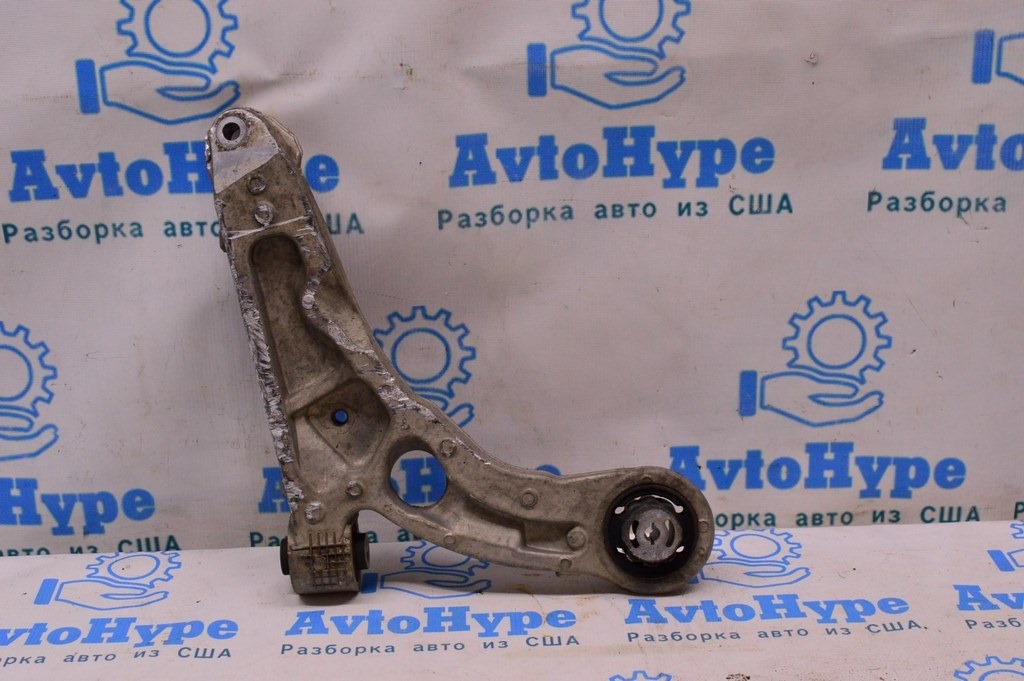Рычаг нижний перед лев Jeep Cherokee KL 14- (04)