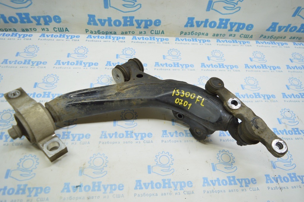 Рычаг нижний перед лев Lexus IS250 IS300 IS350 06-13 RWD (01)