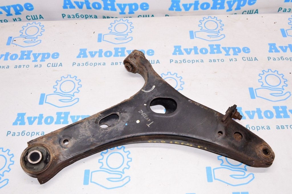 Рычаг нижний перед лев Subaru Forester 14-18 SJ (04) трещинки на сайленте — фото 2