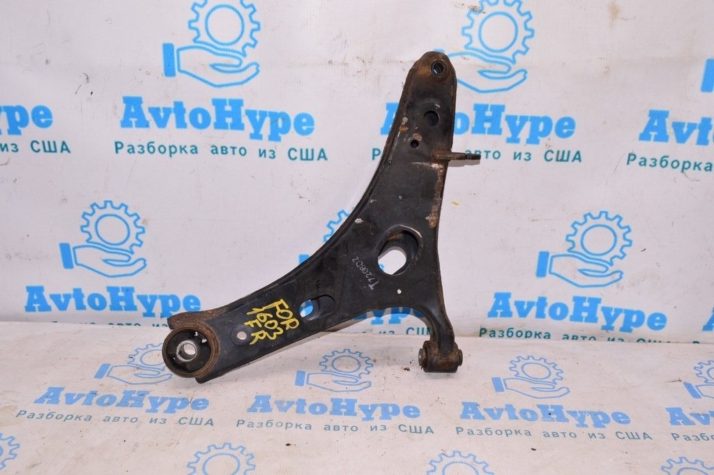 Рычаг нижний перед прав Subaru Forester 14-18 SJ (03)