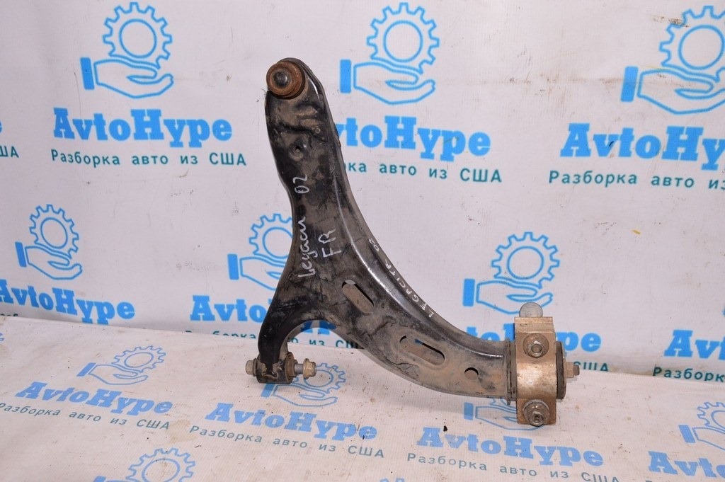 Рычаг нижний перед прав Subaru Legacy 15-19 (02)