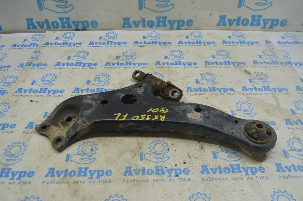 Рычаг нижний передний левый Lexus RX350 RX450h 10-15 (01)