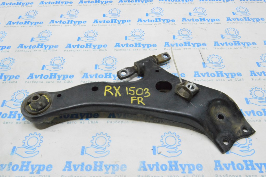 Рычаг нижний передний правый Lexus RX350 RX450h 10-15 (03) потрескан СБ