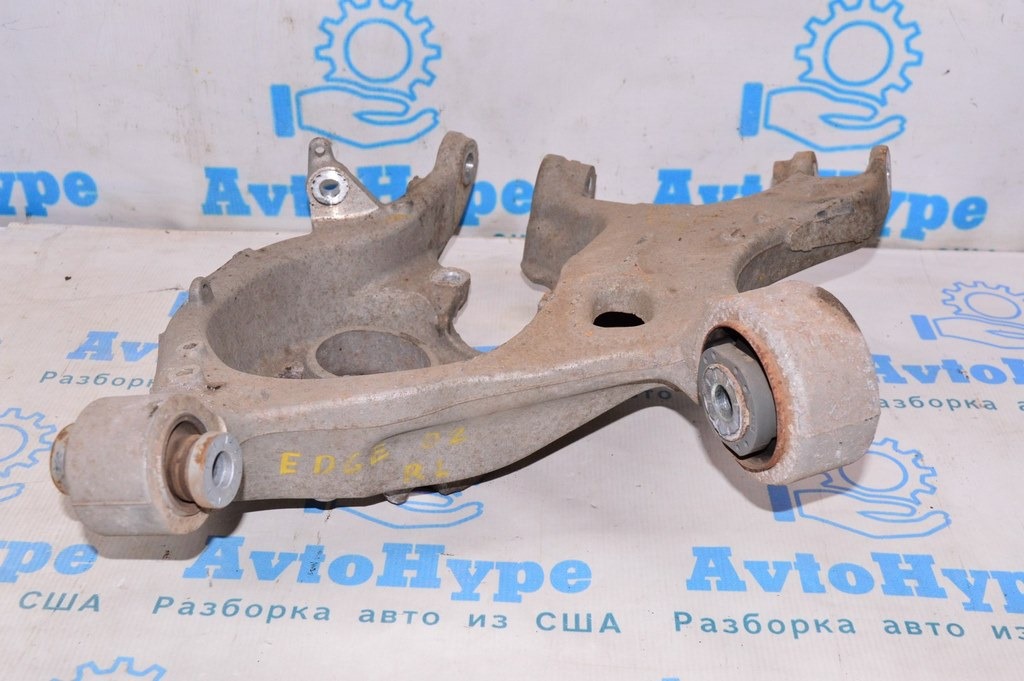 Рычаг нижний под пружину зад лев Ford Edge 16- (04)