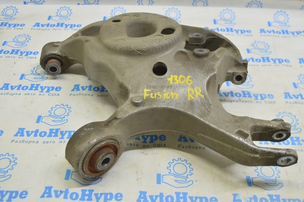 Рычаг нижний под пружину задний правый Ford Fusion mk5 13- алюминий,полеуретан (06)