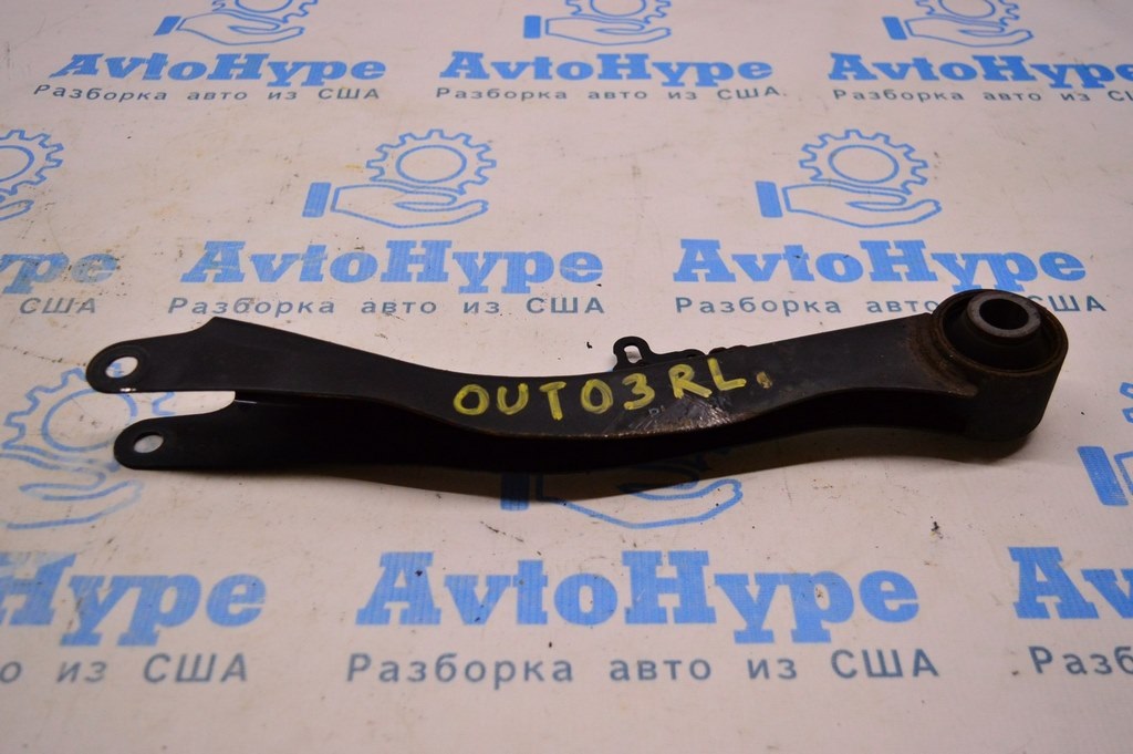 Рычаг продольный зад лев Subaru Outback 15-19 (03) вмятина