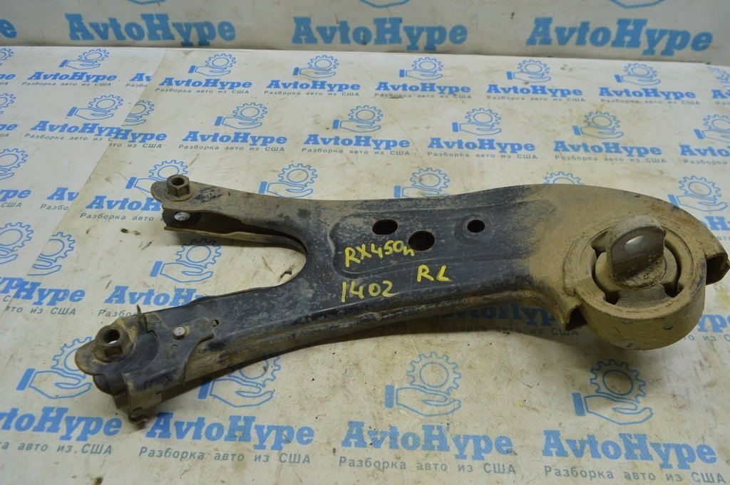 Рычаг продольный задний левый Lexus RX350 RX450H 10-15 (02)
