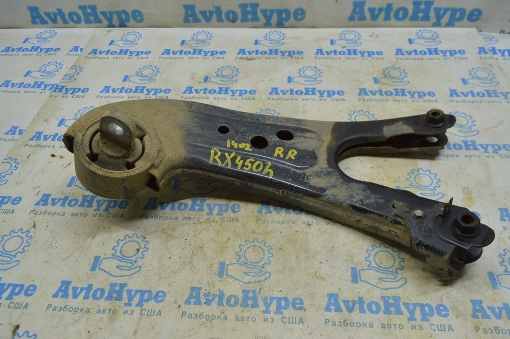 Рычаг продольный задний правый Lexus RX350 RX450H 10-15 (02)