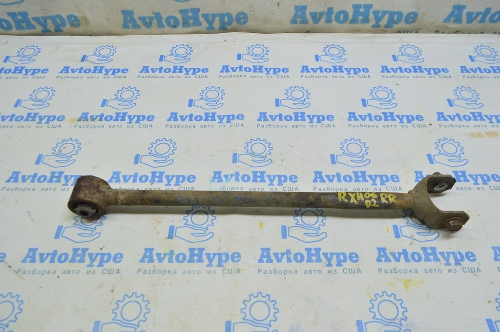 Рычаг продольный задний правый Lexus RX400h 06-09 4WD (02) закисла гайка