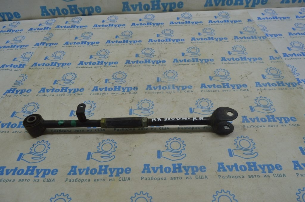 Рычаг развальный задний правый Lexus RX300 RX330 RX350 RX400h 04-09 FWD (01) 32к пробег