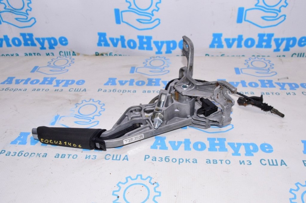 Рычаг стояночного тормоза с тросом  Ford Focus mk3 11-14