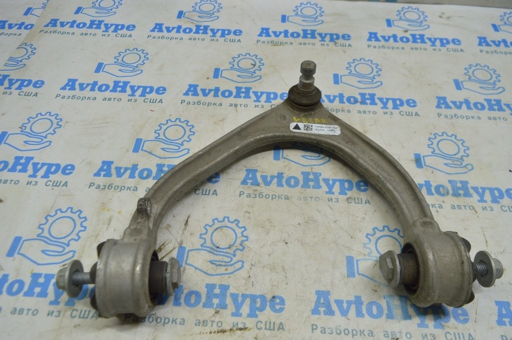 Рычаг верхний перед лев Range Rover Velar L560 17- (01) HK83-3091-BA