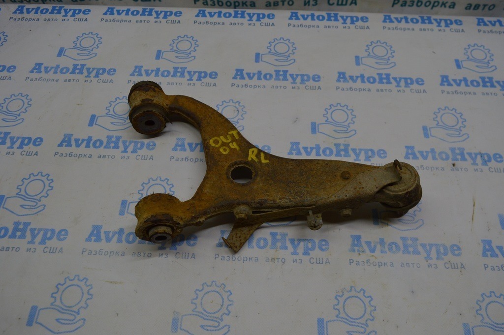 Рычаг верхний зад лев Subaru Outback 15-19 с шаровой (04)