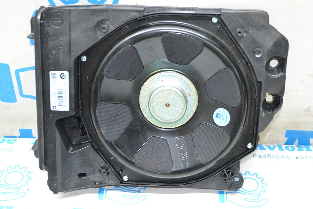 Сабвуфер правый BMW 3 F30 12-18 HiFi