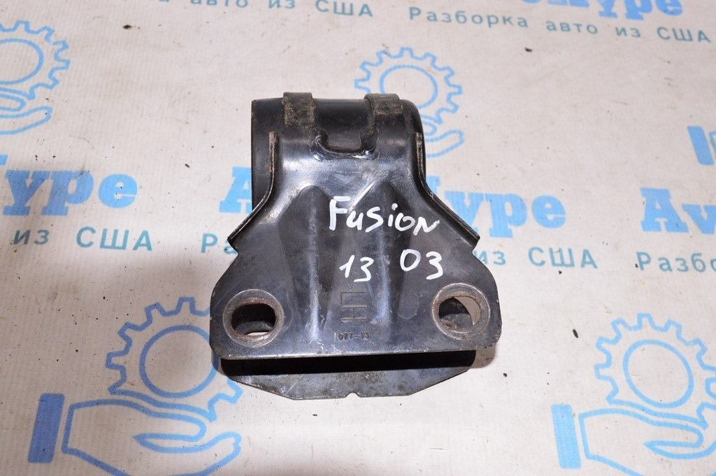 Сайлентблок рычага основной Ford Fusion mk5 13-