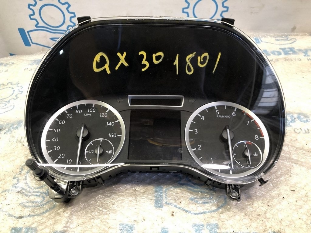 Щиток приборов Infiniti QX30 17- (01) 21к