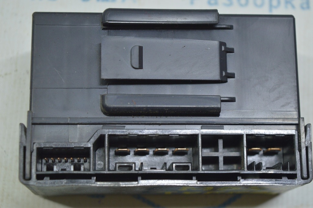 SEAT CONTROL MODULE Acura MDX 16 (01) — фото 2