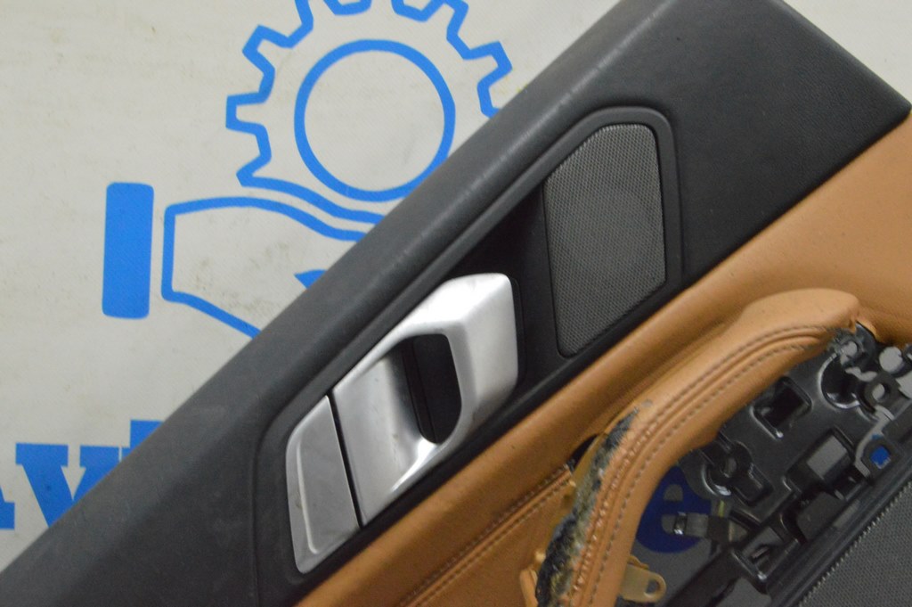 Сетка динамика двери зад лев BMW X5 G05 19-24 верхняя
