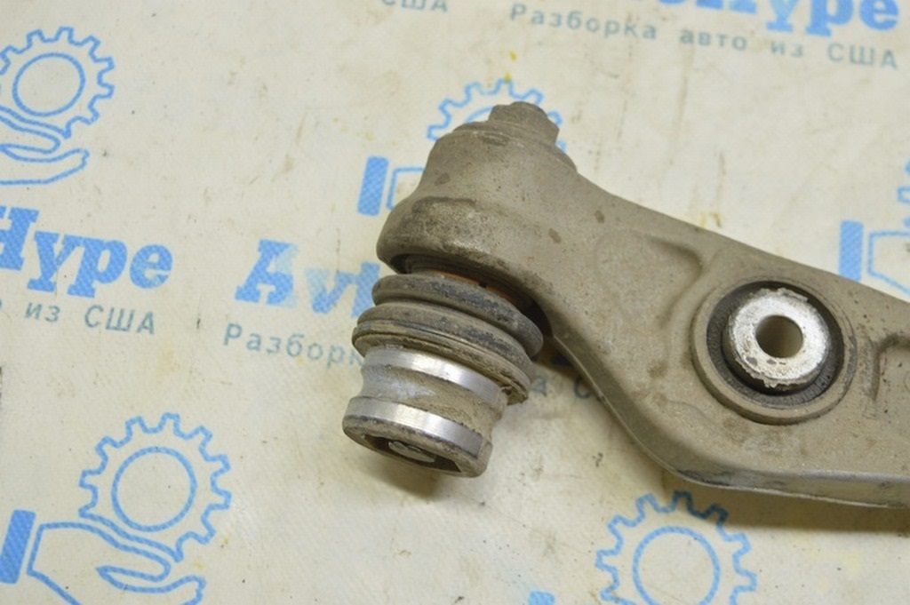 Шаровая опора передняя левая Audi A6 C7 12-18