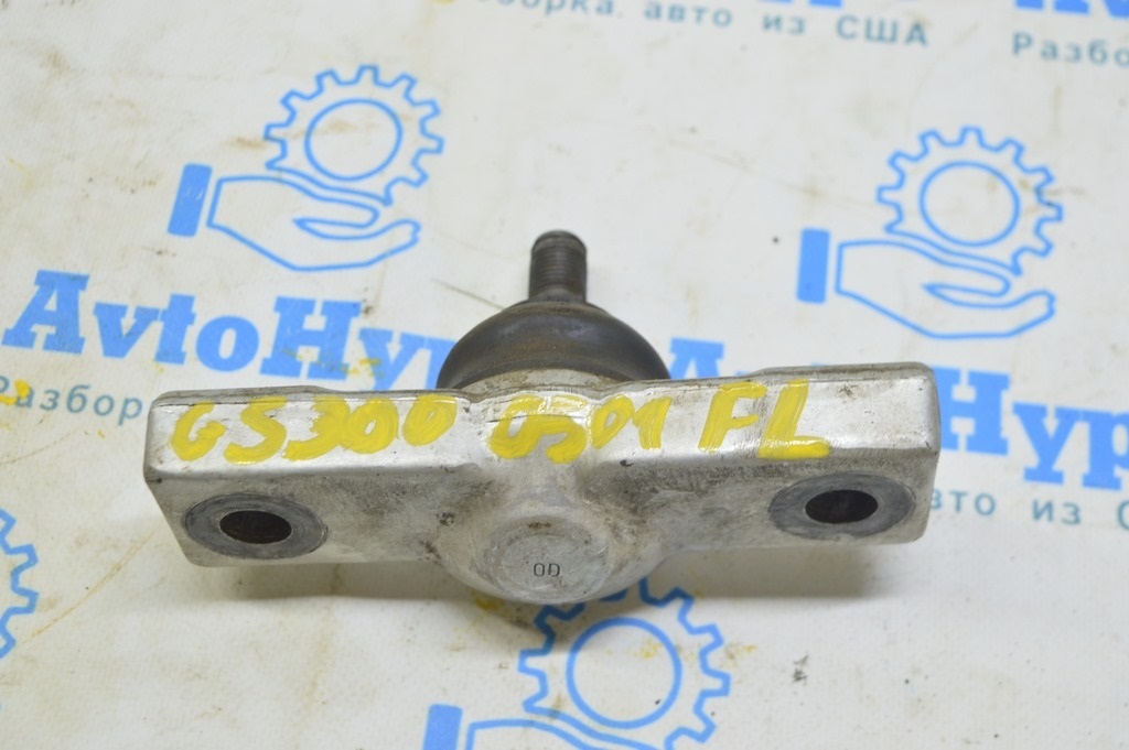 Шаровая опора передняя левая Lexus GS300 GS350 GS430 06-11 awd (01)