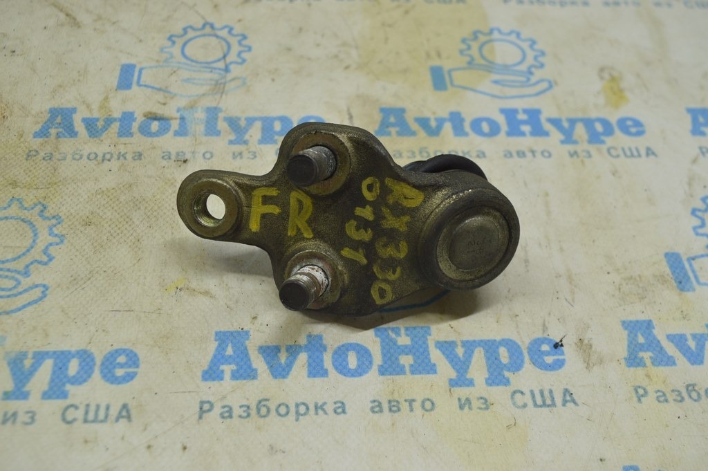 Шаровая опора передняя правая Lexus RX300 RX330 RX350 RX400h 04-09