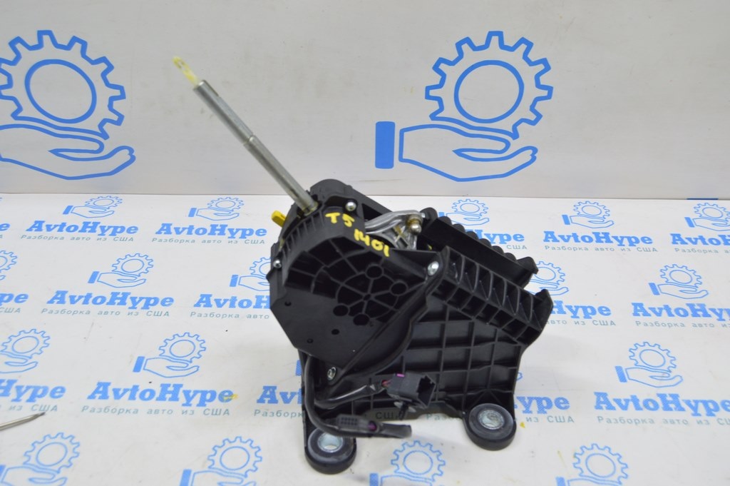 Шифтер КПП VW Multivan T5 09-15