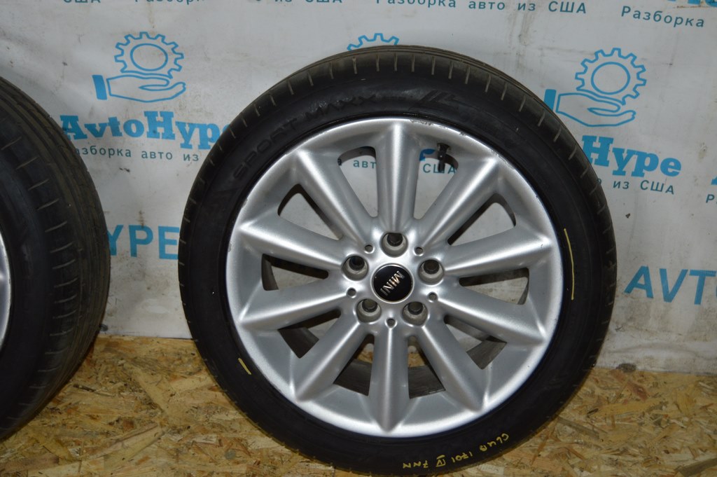Шина 2шт (пара) R17 225/45 DUNLOP SPORTMAXX 2023 год Mini Cooper Clubman (01) 6.5-7мм
