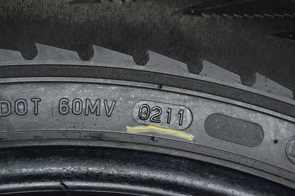 Шина 4шт (комплект) R17 235/60 Nokian Hakkapeliitta R 02/11 A8D3 (01) 6мм — фото 3