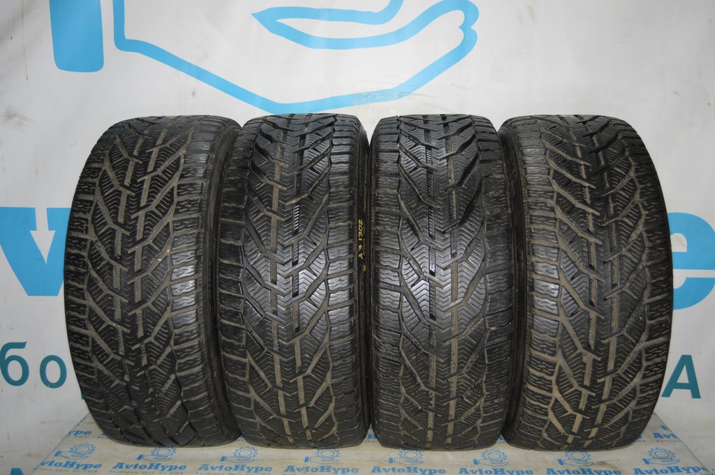 Шина 4шт (комплект) R18 225/40 WINTER A3 (02) 40/21 год 5.7/5.6/6.9/7.2 мм
