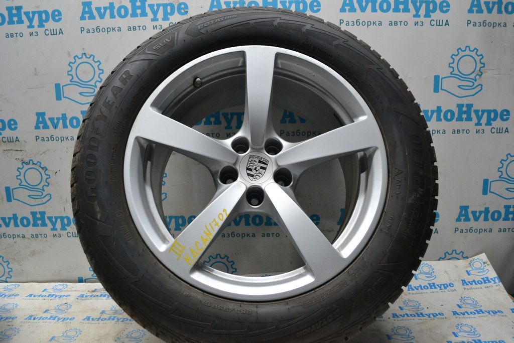 Шина 4шт (комплект) R18 235/60 х2шт R18 255/50 х2шт GOODYEAR ULTRA GRIP 20г 6-7мм зима Macan — фото 2