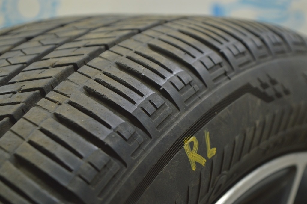 Шина R18 225/50 BRIDGESTONE TURANZA всесезонка c BMW X1 F48 (01) RL — фото 2