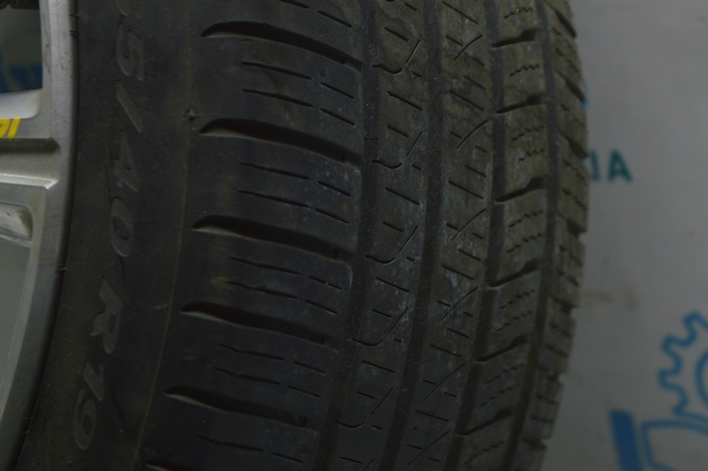 Шина R19 255/40 PIRELLI P-ZERO всесезонка c Volvo S90 (01) — фото 2