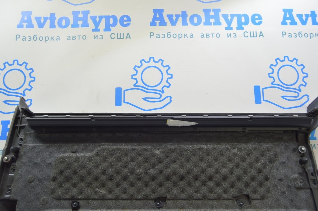Шторка двери зад лев VW Multivan T5 09-15 черн