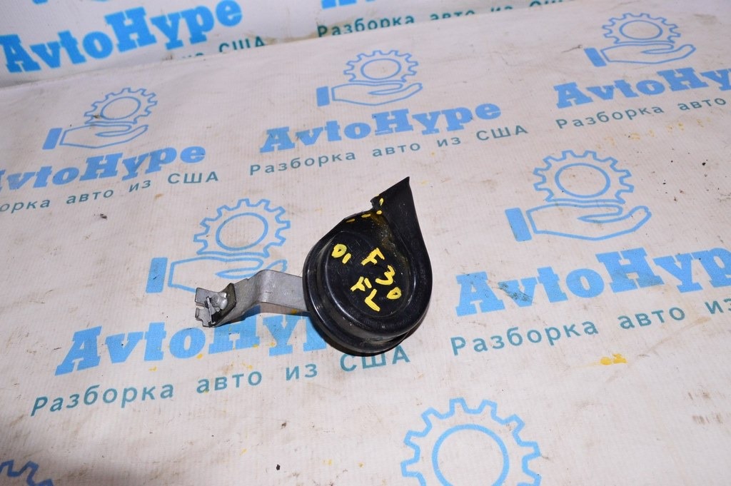 Сигнал лев BMW 3 F30 12-19 (01) нелольшой деф