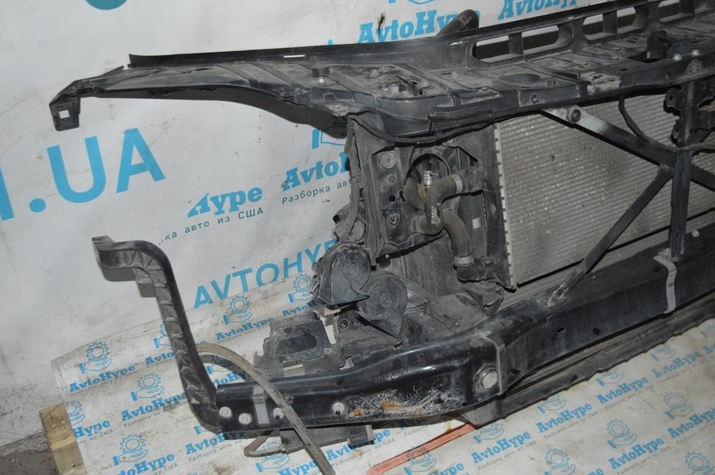 Сигнал лев Mercedes GLE-class C292 12-19 LOW