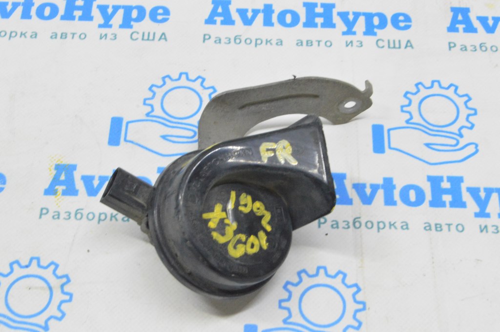 Сигнал low BMW X3 G01 18-21 с кронштейном (02) дефект