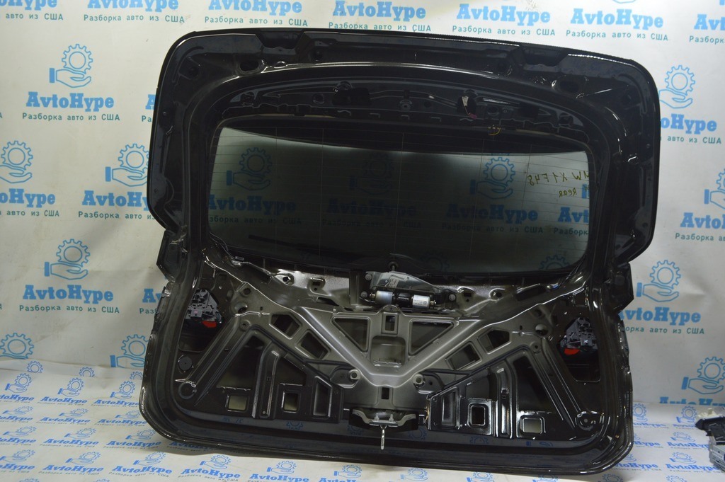 Скоба замка двери багажника BMW X1 F48 16-22